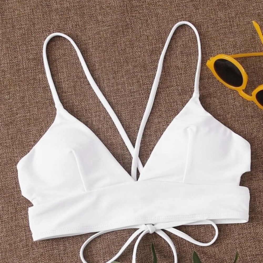 White bikini top.